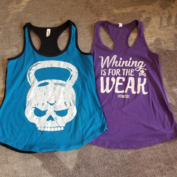 Fitness Tee Co set of 2 tank tops - Picture 1 of 5
